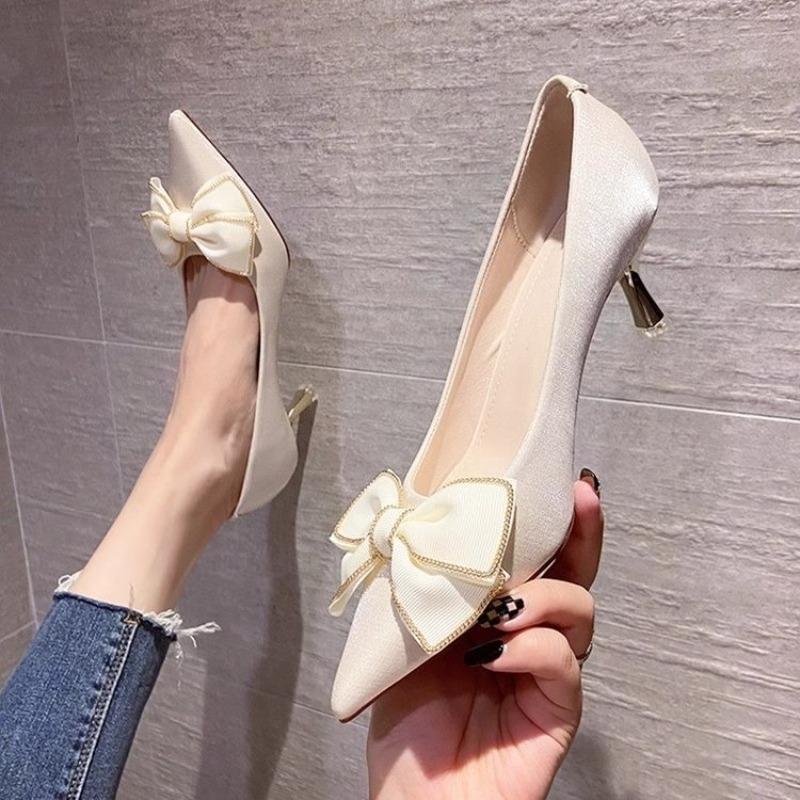 

Fashion Satin Bow Single Shoes Autumn New Pointed Toe Shallow Mouth Slip-on Non-Slip Heels 34