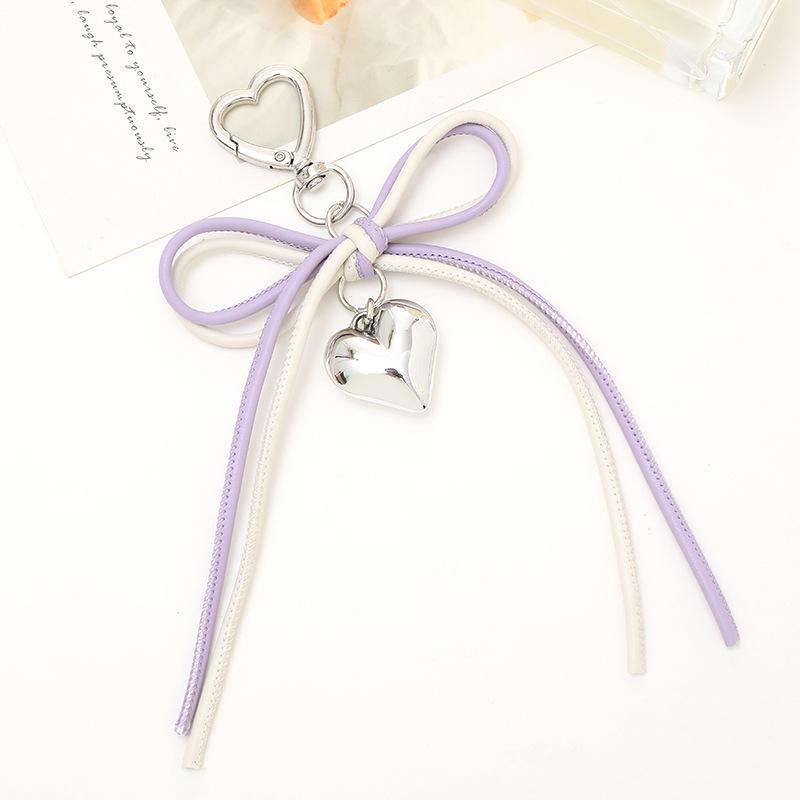 Creative Pearl Bow Pendant Keychain: Exquisite Gift Accessory for Bag or Phone Case