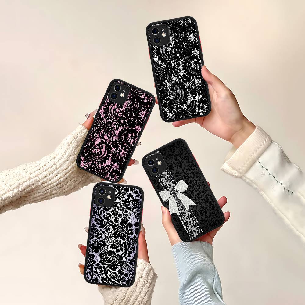 Black Lace Pattern Personalized Mobile Phone Case For IPhone 16 15 14 13 12 11 Pro Max 7 8 6 6s Plus Matte Cover