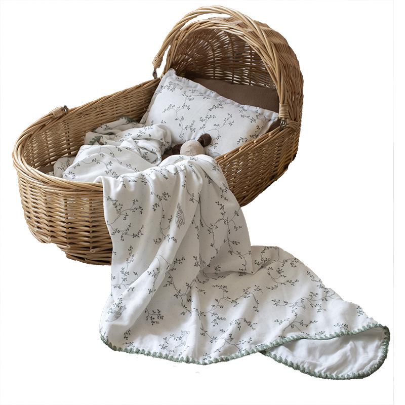 Summer Baby Bamboo 4-Layer Cool Quilt: Newborn Ice Silk Blanket for Naps & Air Conditioning.
