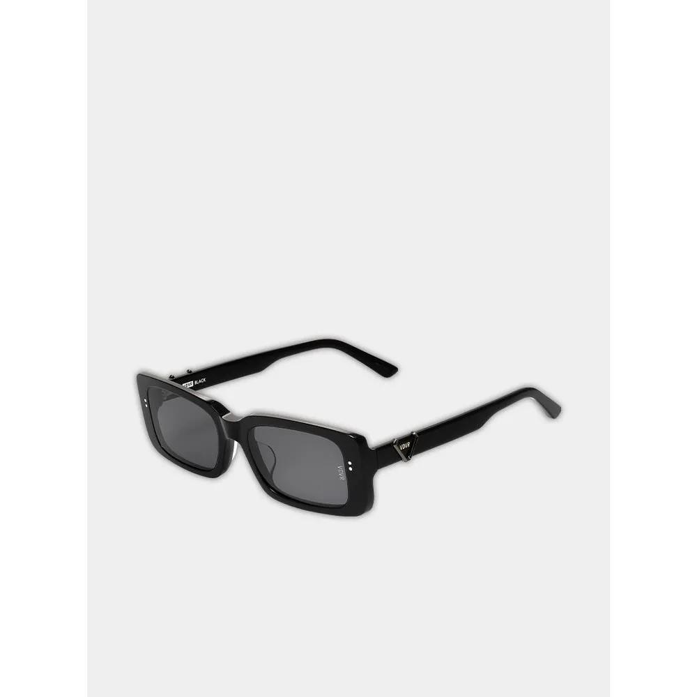 Sunglasses VRCA01/BLK