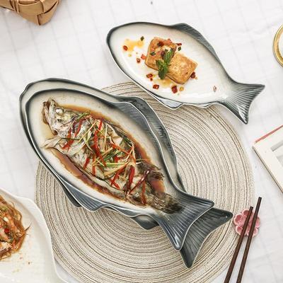 Nordic Oval Ceramic Fish-Shaped Plate for Home or Restaurant