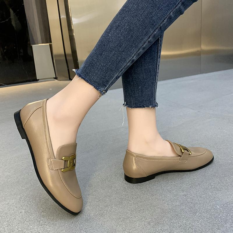Women Flat Shoes Spring Fashion Brand Chain Women Slip On Loafers Shoes Flat Heel Casual British Style Oxford Shoes Plus Size