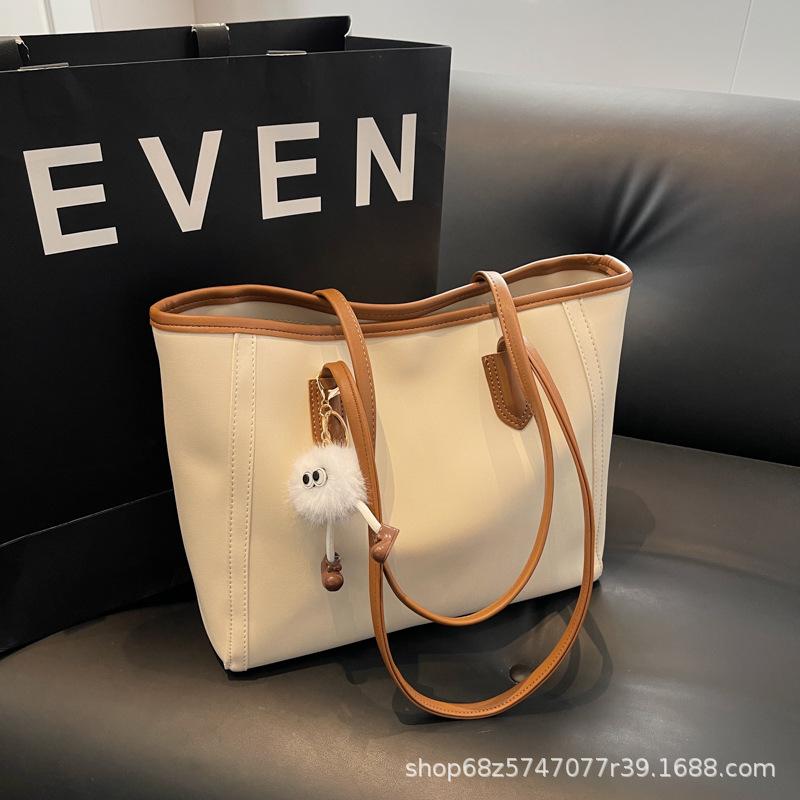 2025 New PU Women's Bag Cute Pendant Handbag Messenger Bag Large Capacity Shoulder Bag Zipper Model