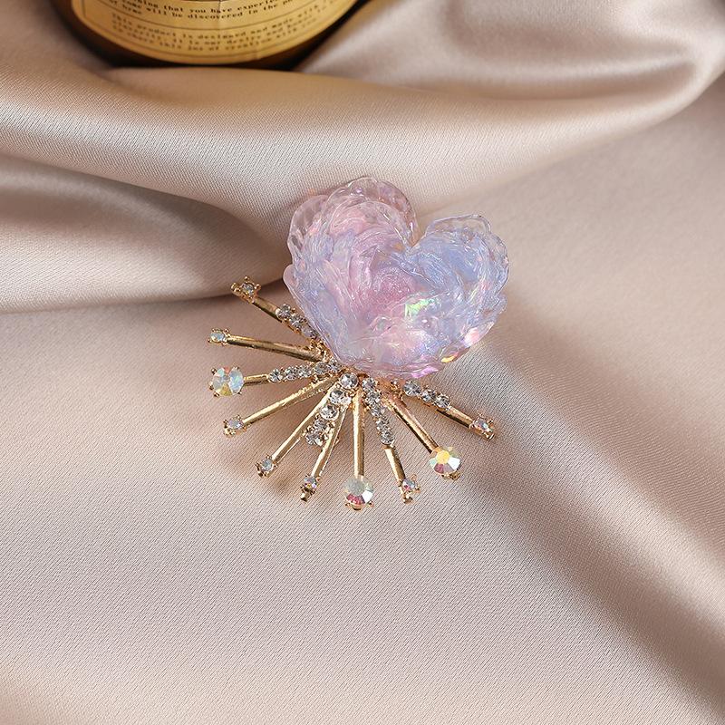 

1 шт. Креативные броши-булавки в форме сердца с цветами, милые броши-пионы для женщин, аксессуары для одежды и костюмов, подарки A10