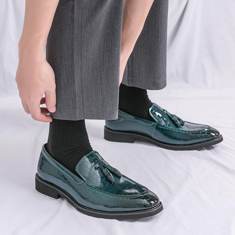 Men's loafers Fashionable and classic design styles wedding Outdoor leisure business party office gentleman's leather shoes