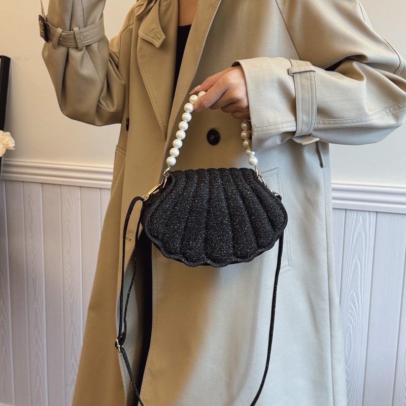 Stylish simple bag spring new version trend shell pearl portable shoulder messenger bag
