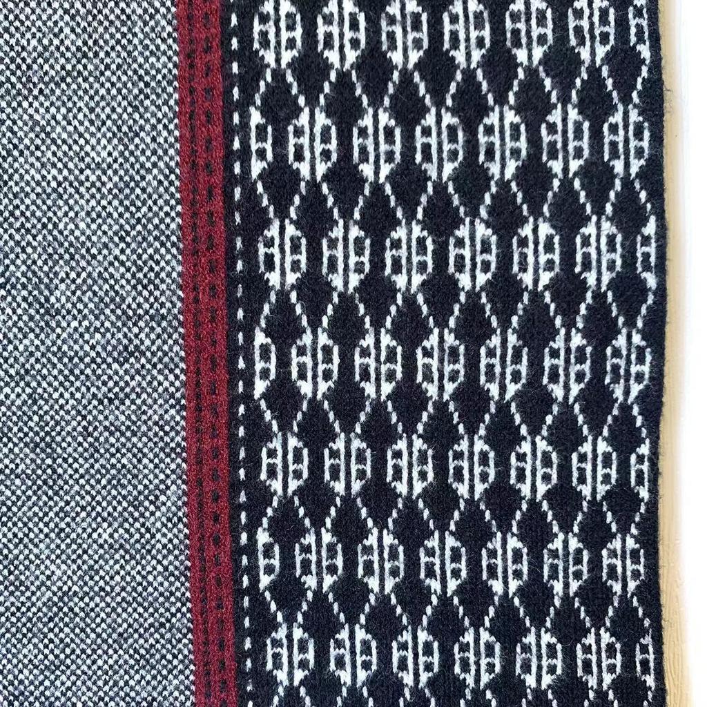 Classic Men's Cashmere Jacquard Knit Neck Warmer Scarf - Autumn/Winter Versatile Style