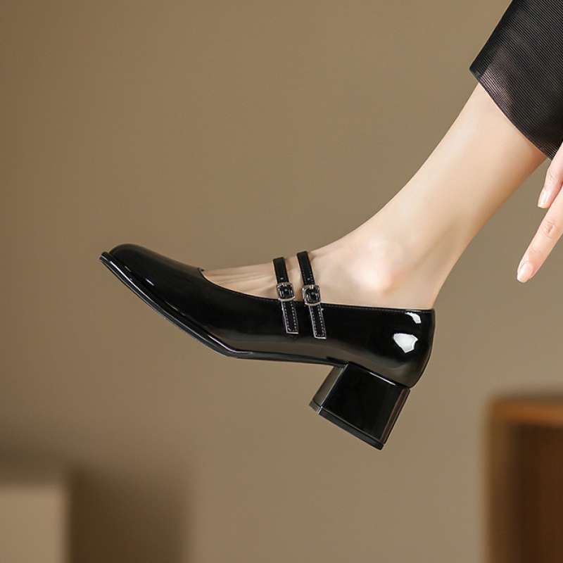 Patent Leather Thick Heel Single Shoes Women's Shallow Mouth Women's Shoes 2025 Summer New Versatile Word with Late Evening Wind Mary Jane Women's Sho
