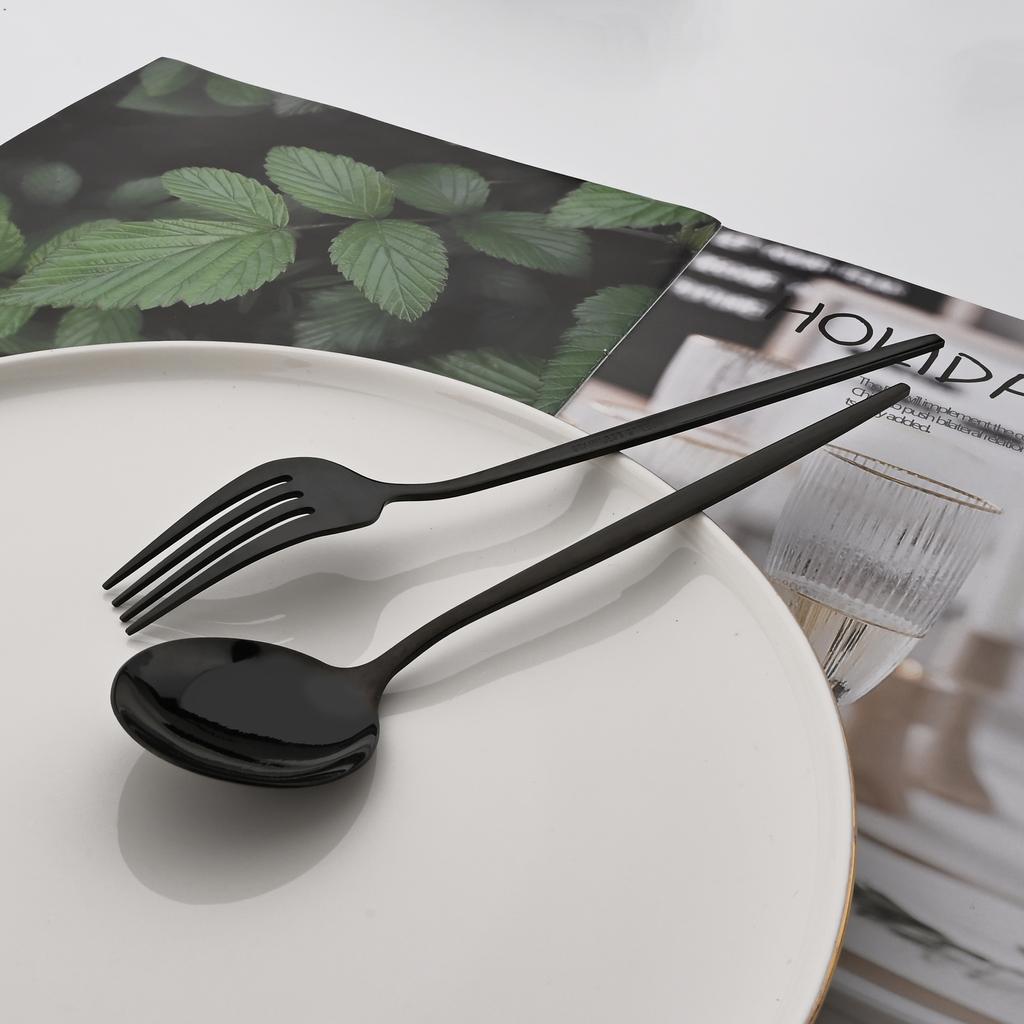 Rainbow Color 24Pcs Dinnerware Stainless Steel Cutlery Set for 6 People Knife Fork Spoon Western Tableware Silverware Set for Home Wedding