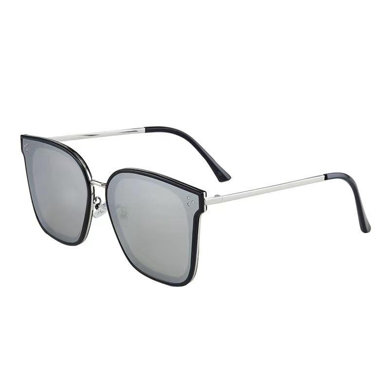 New Korean Style Big Size Anti Glare Sunglasses for Men Women UV Protection Travel Sun Glasses