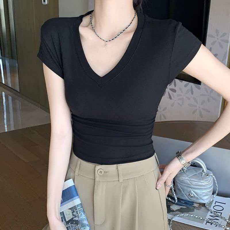 Front shoulder V-neck short-sleeved T-shirt women's summer new Korean pure desire bottoming slim and thin women's black top