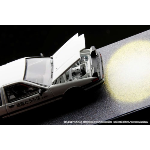 HJ64 1/64 Toyota Sprinter Trueno GT APEX (AE86) / Initial D Engine Model with Wataru Akiyama Finished Product