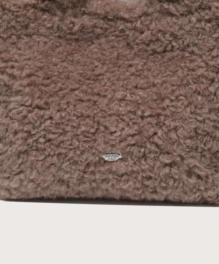 Covernat Woman Clover Heart Fluffy Tote Bag Brown
