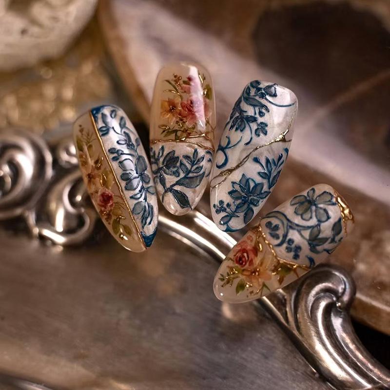 

24-Piece Exquisite Chinese-Style Cloisonné Enamel Floral Press-On Nail Tips