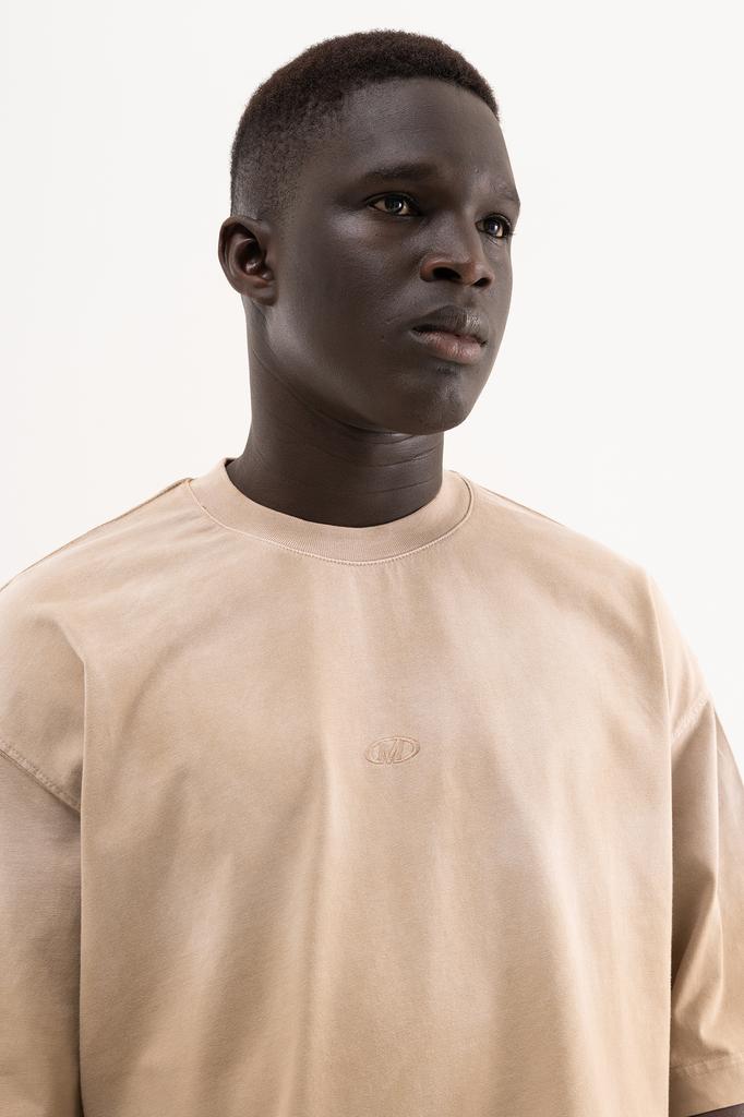 Machinist Men's Oversized T-shirt with a Gradient and Distressed Effect – Dark Beige S