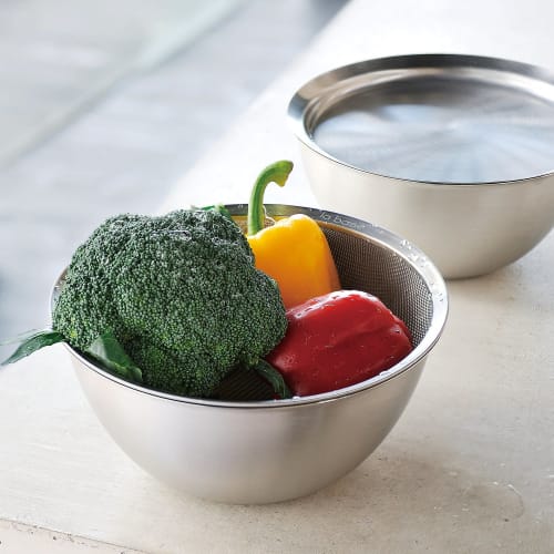 La base Tsubame-Sanjo Round Strainer (Small & Medium), Set of 2, Made in Japan, by Yoko Arimoto