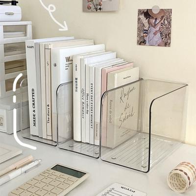 Schulbedarf – Bücherhalter