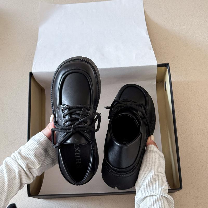 

Платформенные туфли из натуральной кожи женские в британском стиле весна 2025 новые мягкая кожа черные туфли-одинарки на высокой подошве шнуровка лоферы 40 матовый черный