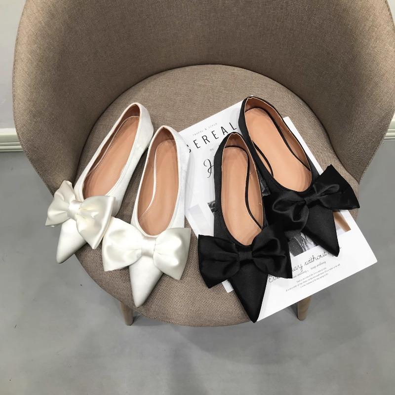 Fashion Flat Shoes Women 2025 Spring Autumn New Fashion Pointed Shallow Mouth Bow Silk Plus Size 43 44 Women's Shoes Zapatos De Mujer