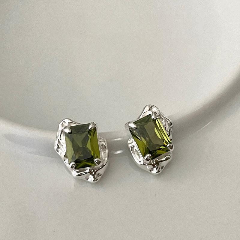 

Геометрические серьги-пусеты с цирконами - Корейская мода, Игла из серебра 925 пробы