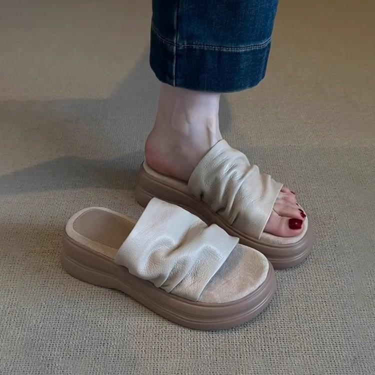 Keep Your Own Version~ Versatile Thick-bottomed Soft Leather, Comfortable and Not Tired, Cool Feet, Slippers Women's Retro Leather Pleated Open-