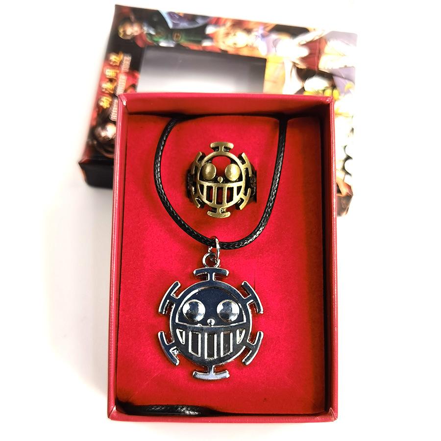 4 Styles Silver Color Pirate Four Kings Necklace Seven Martial Sea Gallo Doctor Logo Pendant