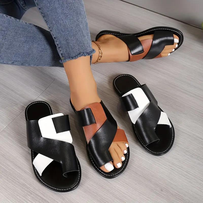 Casual Summer Slide Sandals with Contrast Color and Loop Toe Design
