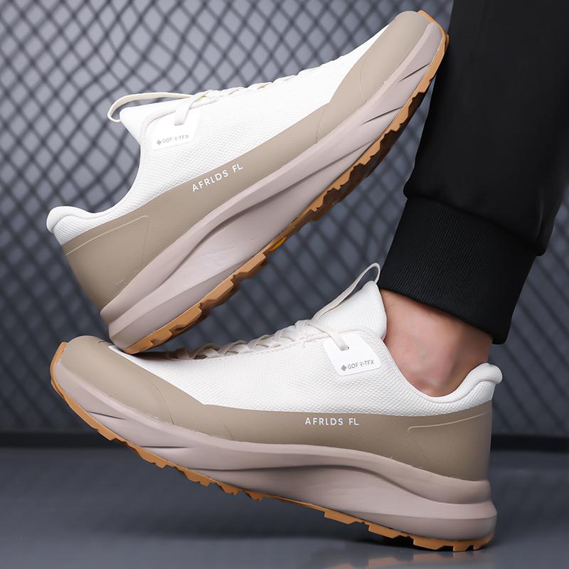 New Golf Men Shoes Lightweight Size 39-44 Golfing Sneaker Male Walking Golfers Footwears