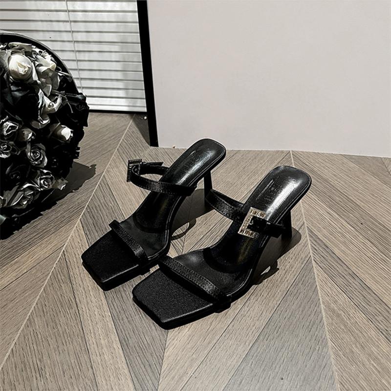 

Мода Bailamos 2025 Весна Новые Женские Тапочки Мода Плиссированный Острый Носок Женские Шлепанцы Тонкий Высокий Каблук Уличные Платье Сандалии Туфли 39 чёрный