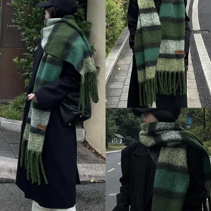 Scarf women's autumn and winter high-end plaid shawl new warm Korean version atmosphere student scarf versatile