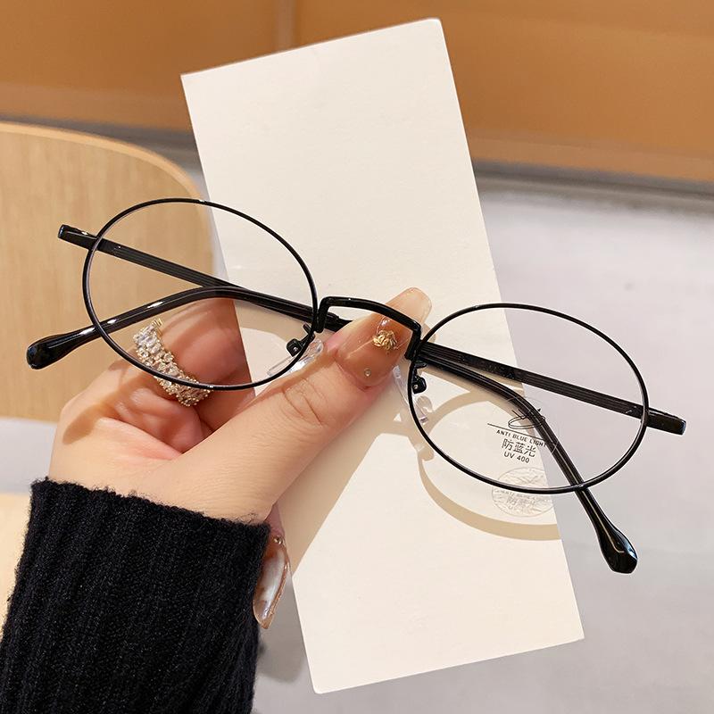 Oval small frame retro metal ring glasses female plain artifact Internet celebrity eye rack can be matched degree