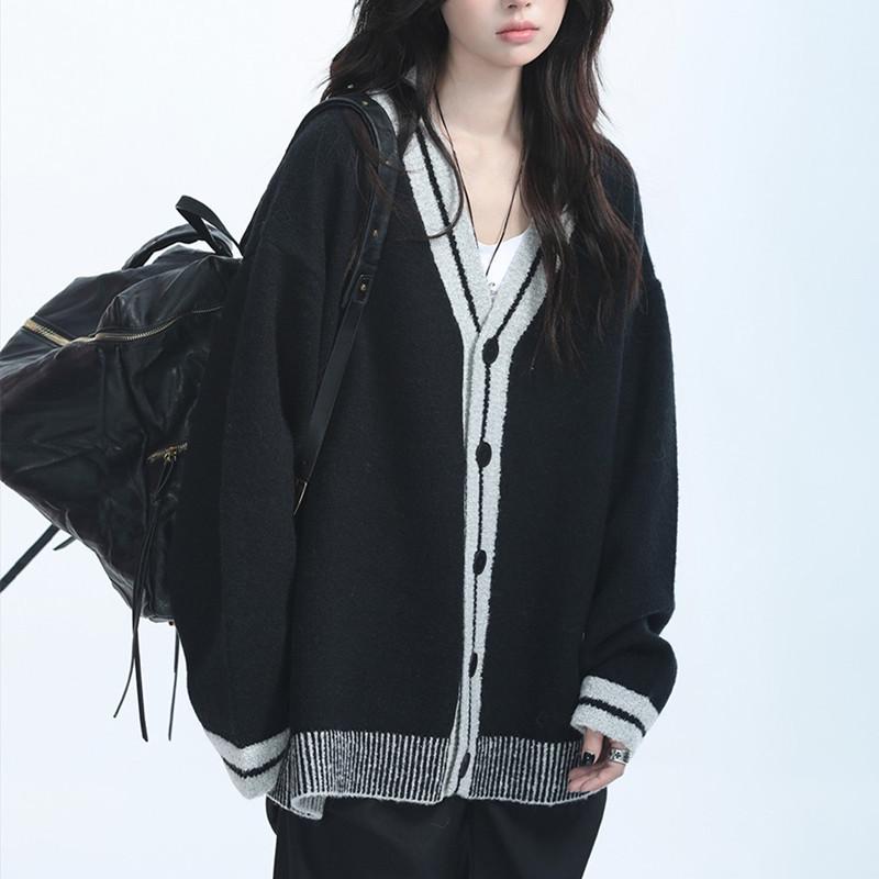 

Unisex Retro Preppy Apricot Knit Cardigan Sweater - Lazy Loose Fit for Autumn/Winter XXL