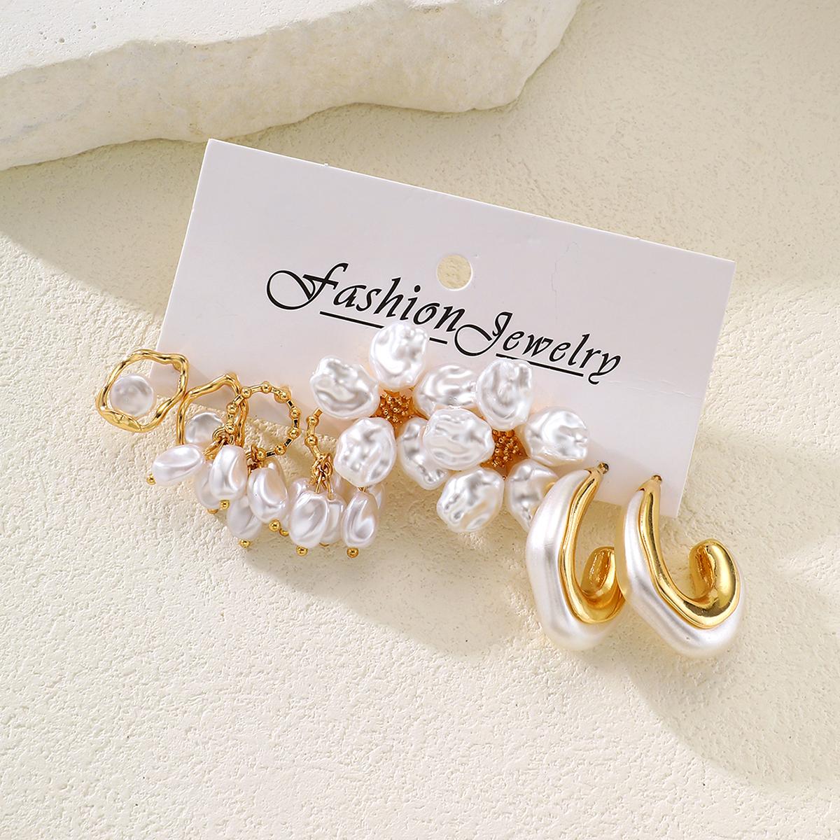 

8pcs Set Fashion Pearl Flower Shaped Earrings Set for Women Retro French Style Minimalist Party Earring Daily Wear Jewelry Gifts