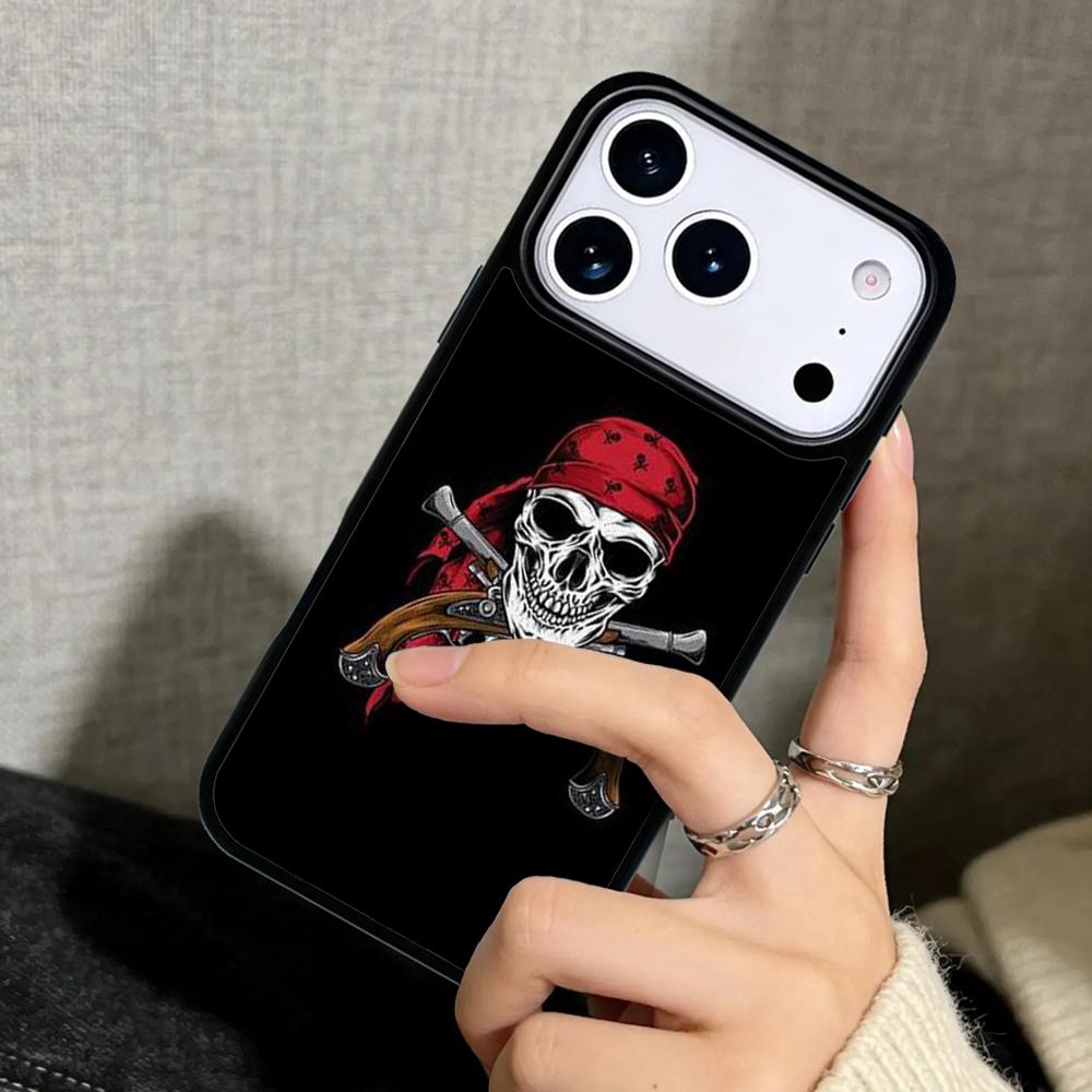 Capa Case for iPhone 17 Air 16 Pro Max 15 Plus 11 13 Mini 14 12 Back Phone Cover Pirate Skull