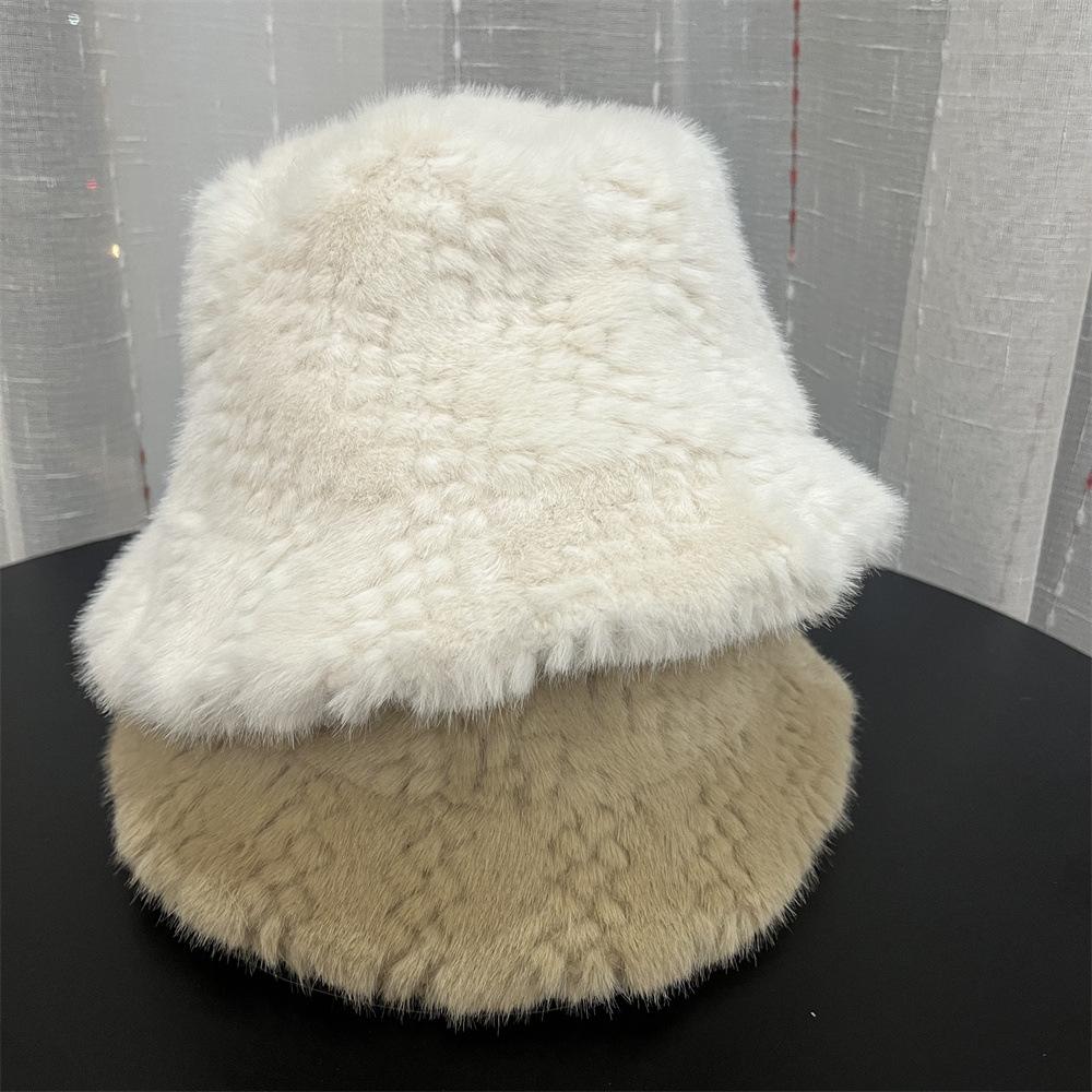 

Plush bucket hat women s winter warm face small fisherman hat new simple and versatile big head circumference basin hat Adult average size хакі