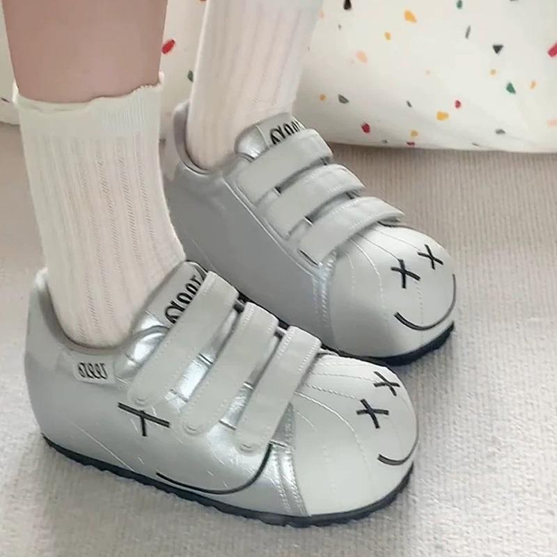 Thick-soled small man height-increasing bread shoes women's new summer versatile Velcro soft-soled casual sports shoes