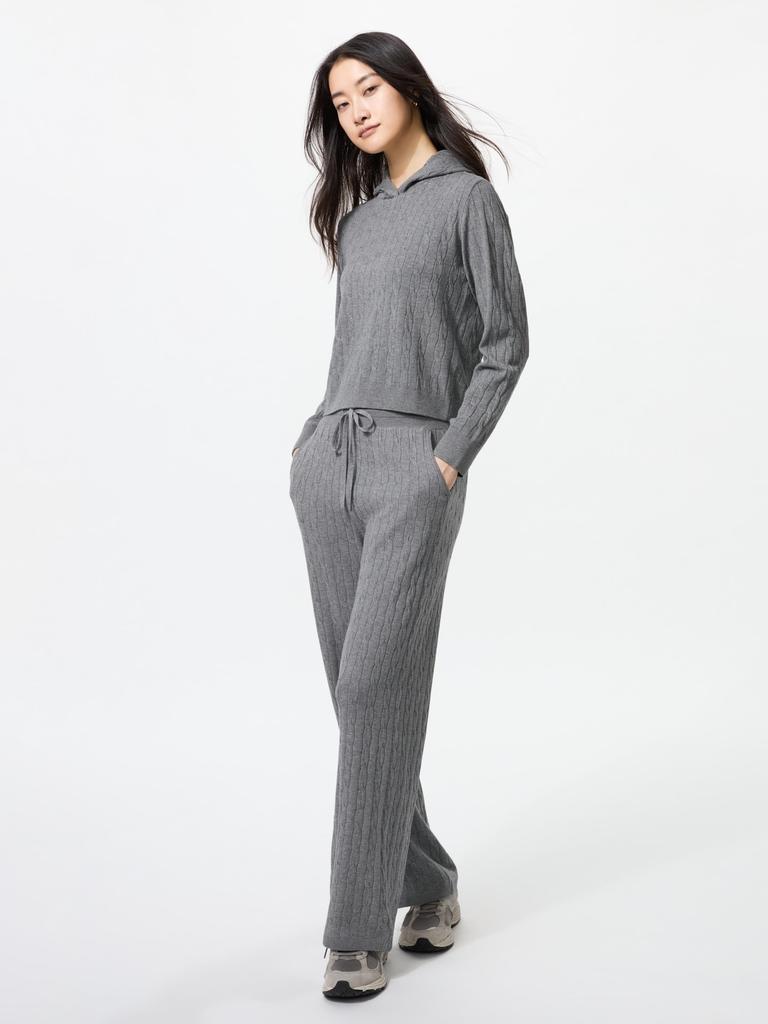 Uniqlo Washable Knit Cable Pants  Length 71 74cm  Long 