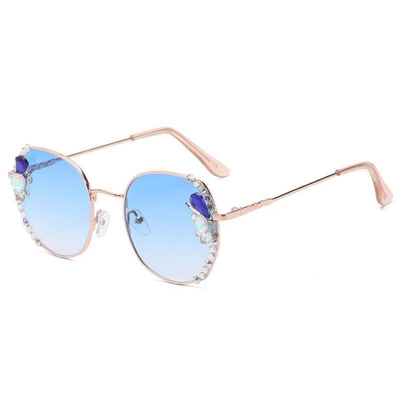 Crystal sunglasses fashionable frame elegant womens diamond-set street shot sunglasses anti ultraviolet rays