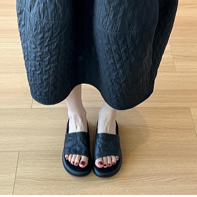 Women's French Retro Open Toe Slide Sandals Comfortable Light Luxury Summer Flat Soft Sole Thick Platform Slippers