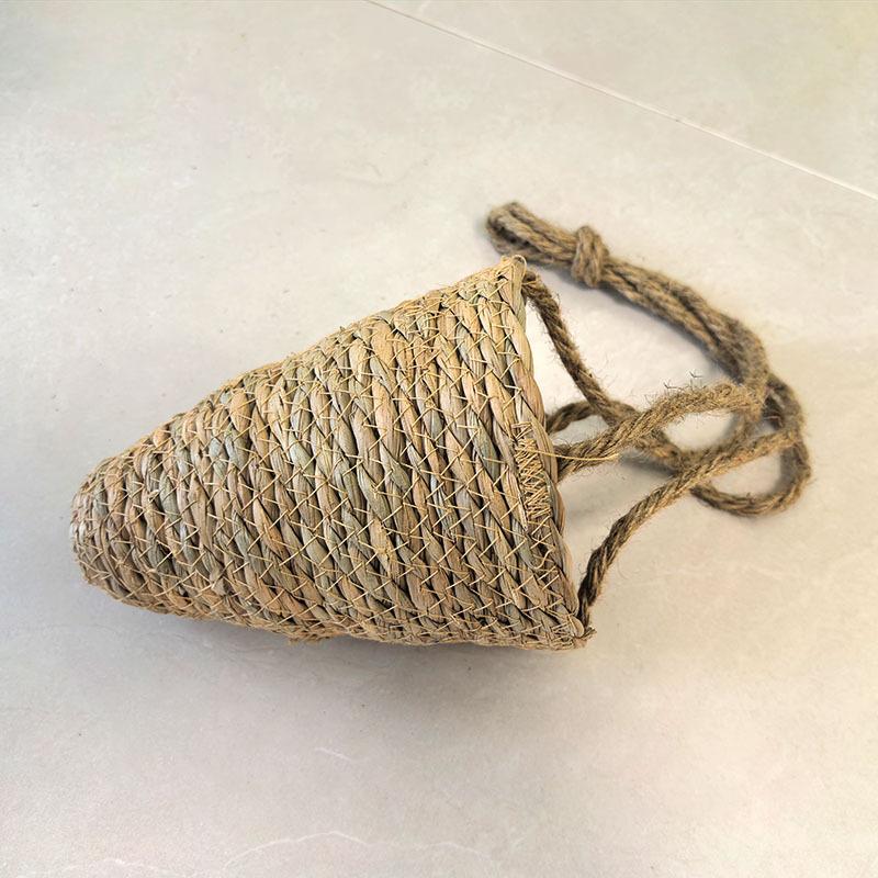 Hanging Straw Basket, Green Ivy Plants, Gardening Ornaments, Straw Weaving, Conical Flower Basket, Home Potted Plants, Balcony Decoration