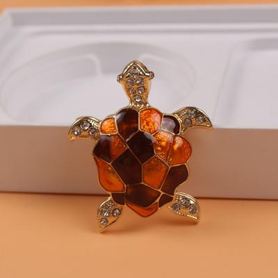 Creative Diamond-Encrusted Turtle Animal Brooch Personalized Exaggerated Oil Drop Brooch Retro Pin Clothing Accessories