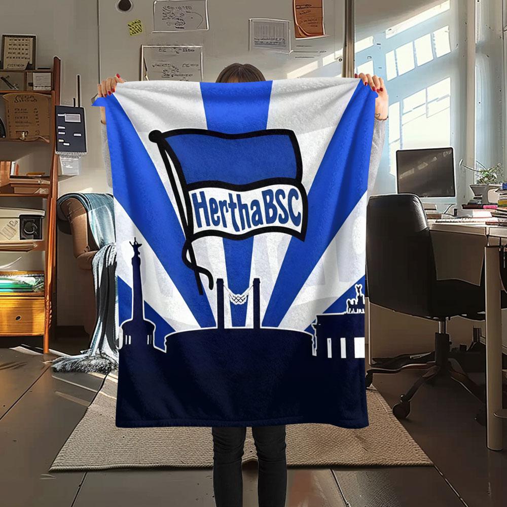 Hertha BSC Berlin Printed Flannel Blanket, Soft Throw for Bedroom Sofa, Washable,soccer Fan Merchandise, Great Gift.