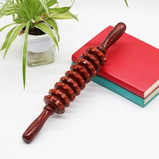 Masážní přístroj na fascie šetrný k pokožce Protiskluzová rukojeť Dřevěný drážkovaný válec Multifunkční hladký masážní válec pro domácnost