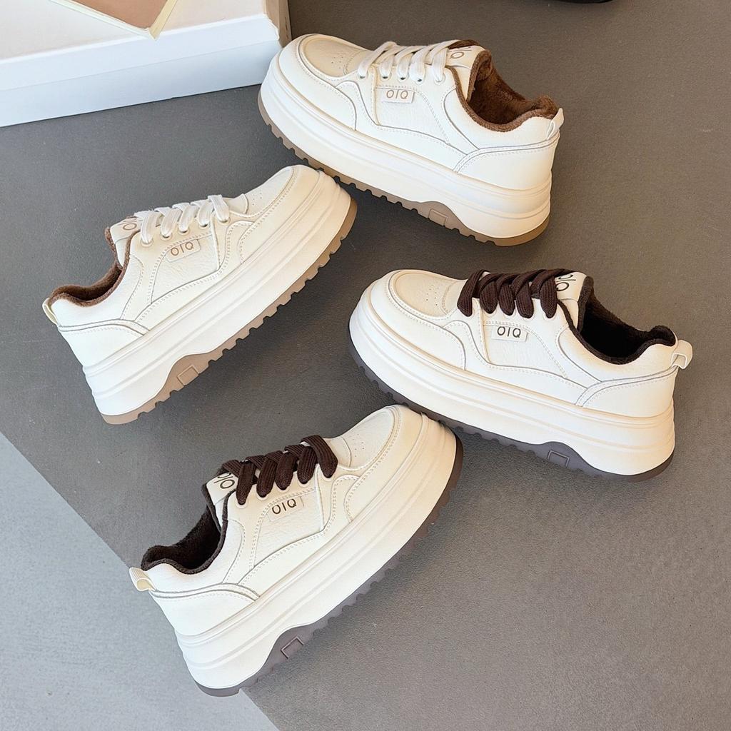 Winter New Retro Casual Thick-soled Leather Little White Shoes Women's Round Head Versatile Velvet Lace-up Sports Board Shoes