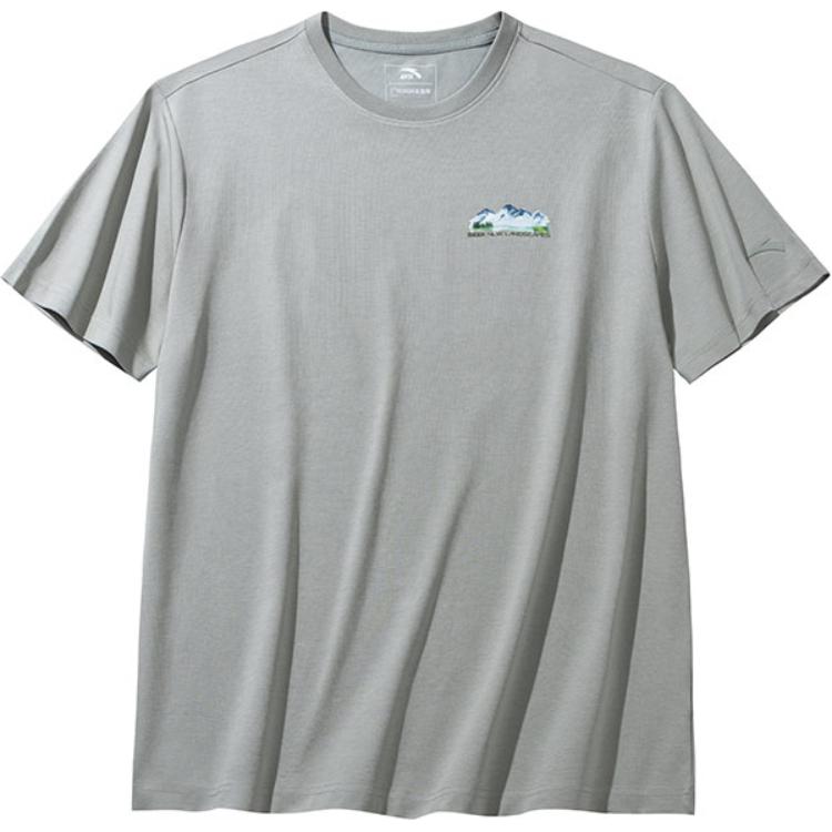 Anta x ZHONGGUOGUOJIADILI,LIANMINGKUAN T Shirt Men s Pearlescent Gray 152436118-3 S