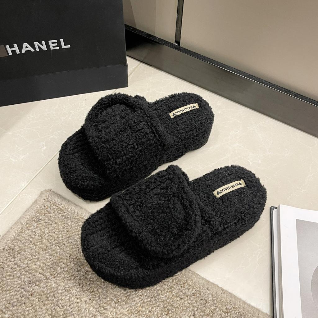 Fashion Thick-soled Fur Slippers for Women, Warm and Velvet-strap Lamb Plush Cotton Slippers