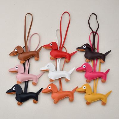 Abalorios de Dachshund, Llaveros y Colgantes de Cuero con Forma de Perro Dachshund, Llavero Hecho a Mano