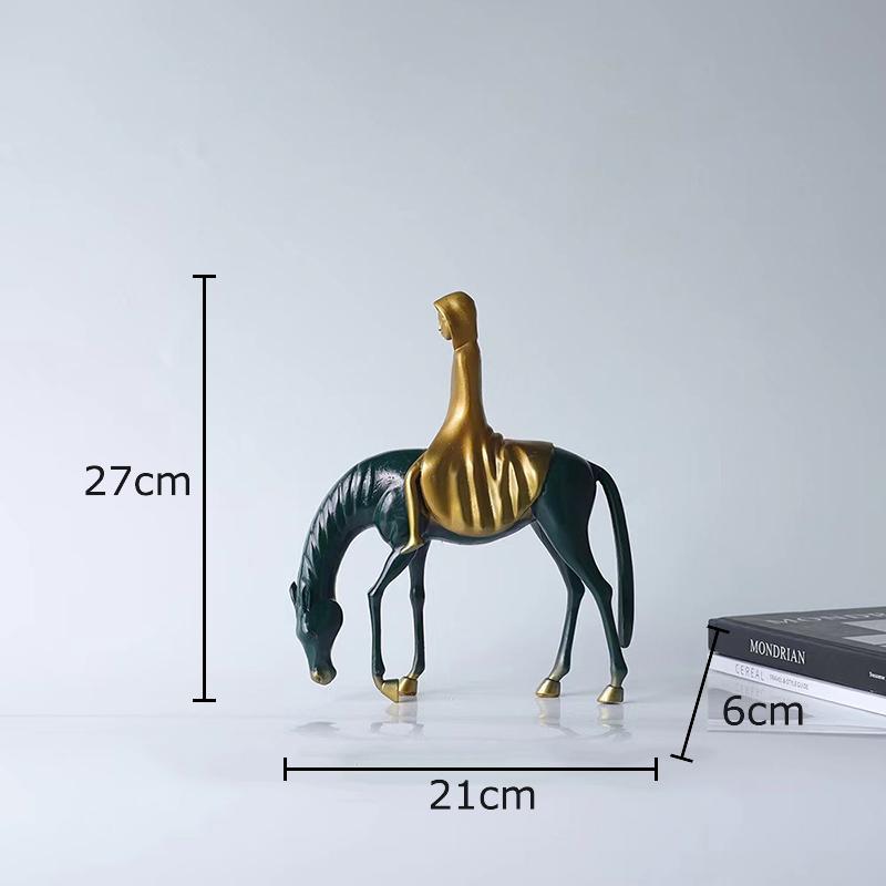 

Mysterious Hooded Man Rider Sculpture Resin Ornament Wine Cabinet Desktop Artistic Soft Decoration Modern Home Decor Accessories