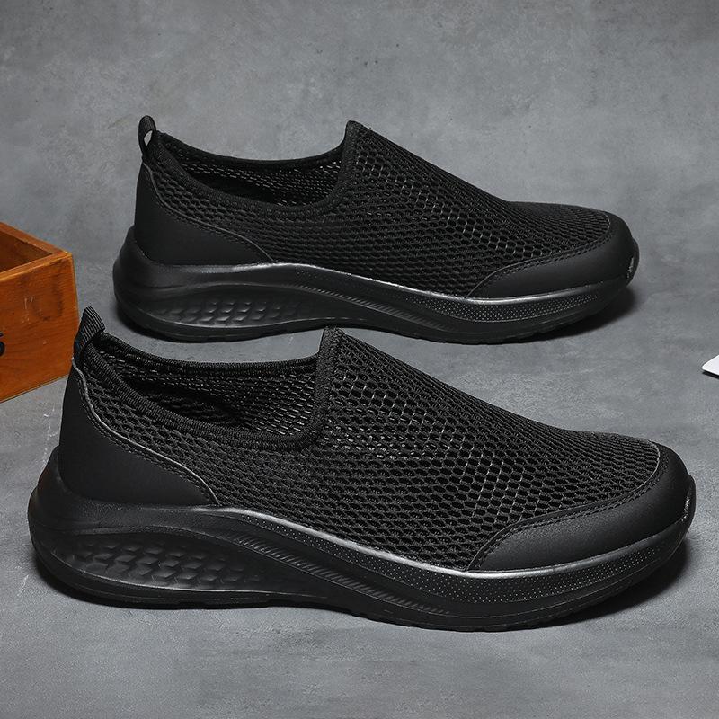 

Putian ultra-light mesh casual sports shoes men s large size thin men s shoes hollow breathable summer shoes 39 чорний